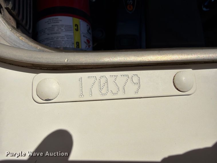 image for item FB8985 2007 Kenworth W900 semi truck