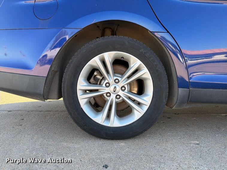 image for item FB8988 2015 Ford Taurus 