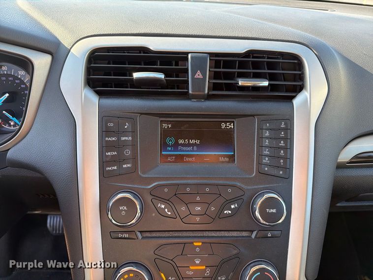 image for item FB8989 2014 Ford Fusion 