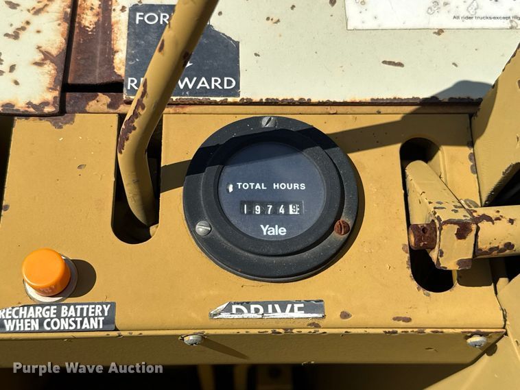 image for item FC4336 Yale ESC030HAN36ST083 forklift
