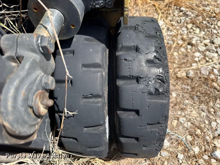 image for item FC4336 Yale ESC030HAN36ST083 forklift