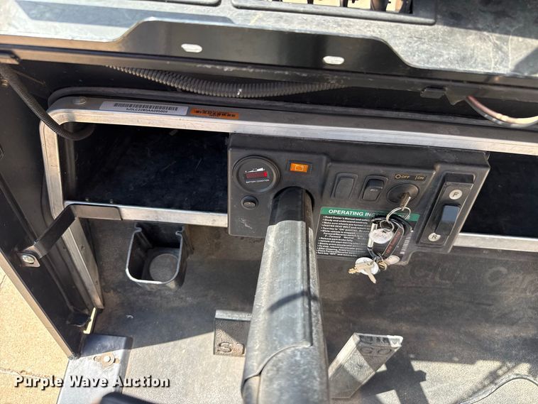 image for item FC4337 2010 Club Car CarryAll 2 golf cart