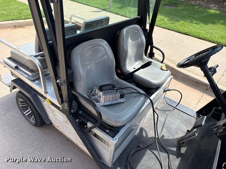 image for item FC4337 2010 Club Car CarryAll 2 golf cart