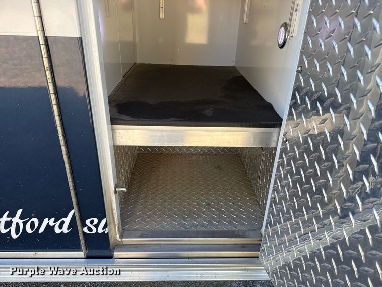 image for item FC4503 2017 Ford F-350 ambulance