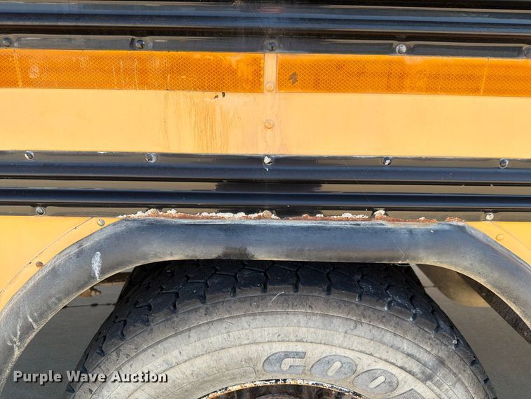 image for item FH6454 2006 Blue Bird school bus