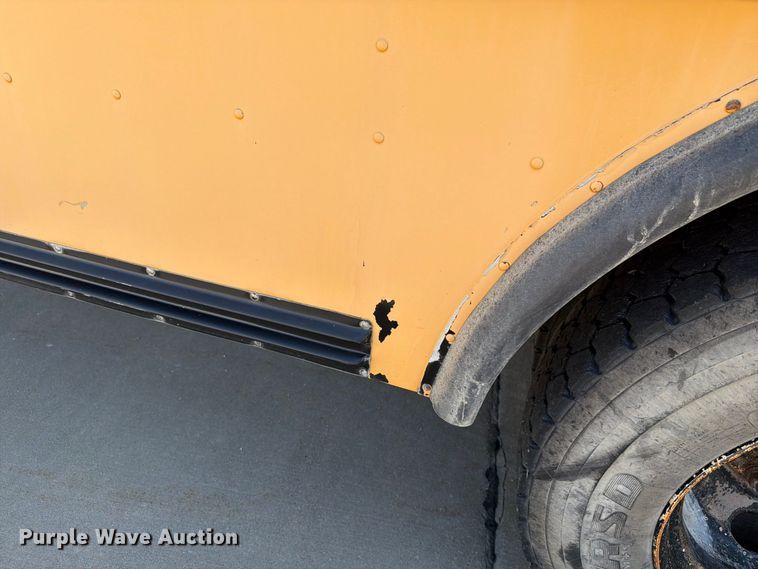 image for item FH6454 2006 Blue Bird school bus