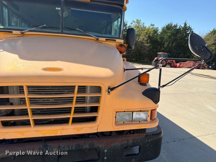 image for item FH6454 2006 Blue Bird school bus