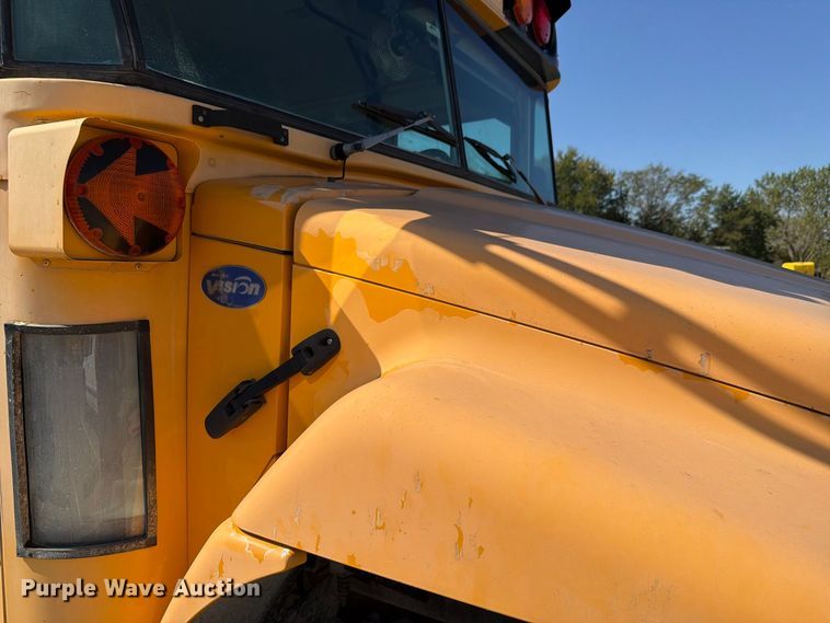 image for item FH6454 2006 Blue Bird school bus