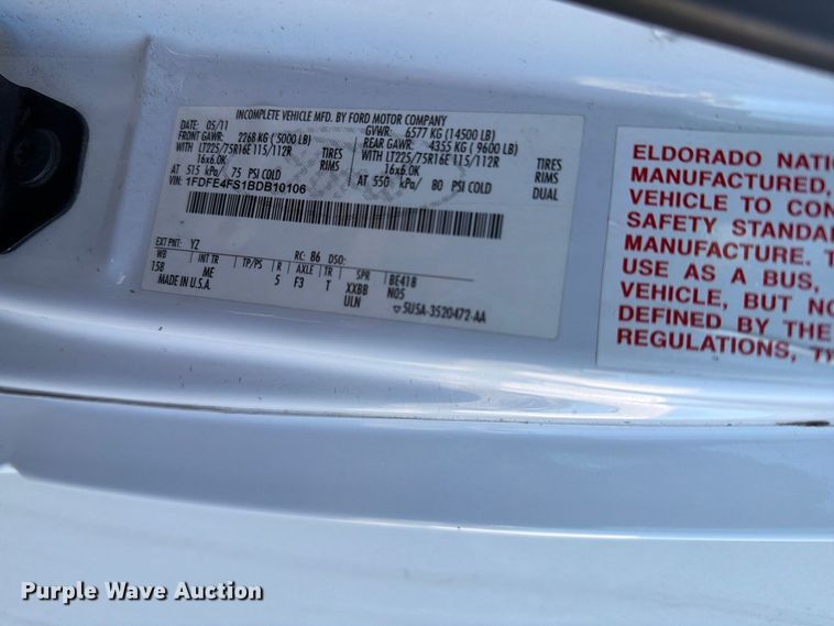image for item FH6456 2011 Ford E450 Super Duty bus