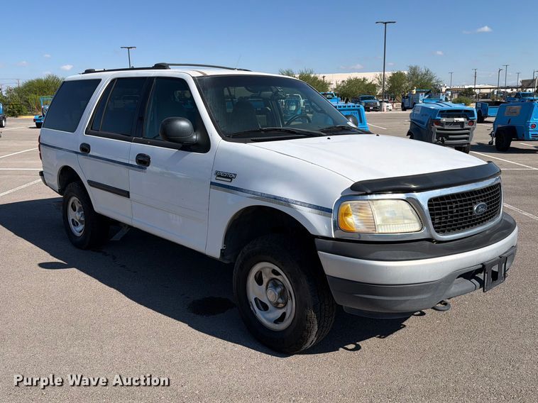 image for item FI2039 2001 Ford Expedition XLT SUV