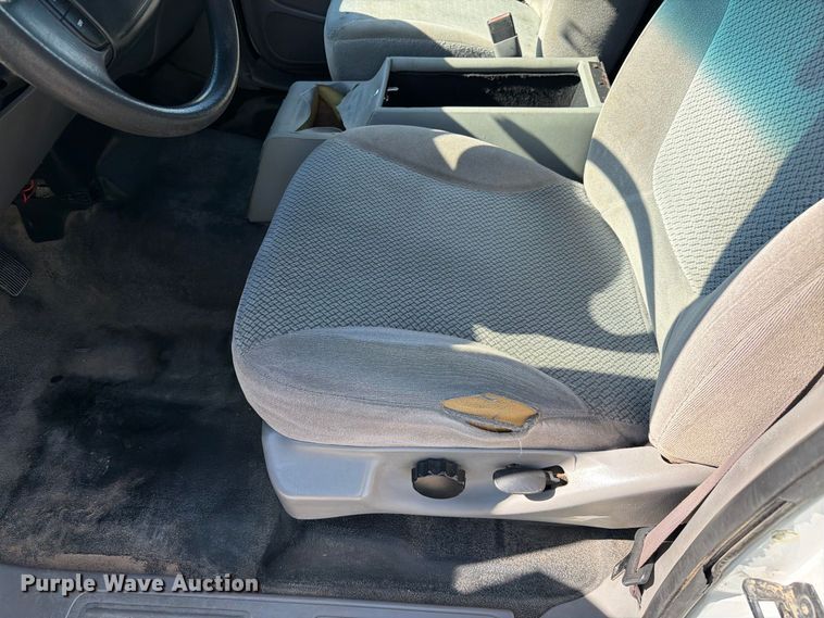 image for item FI2039 2001 Ford Expedition XLT SUV