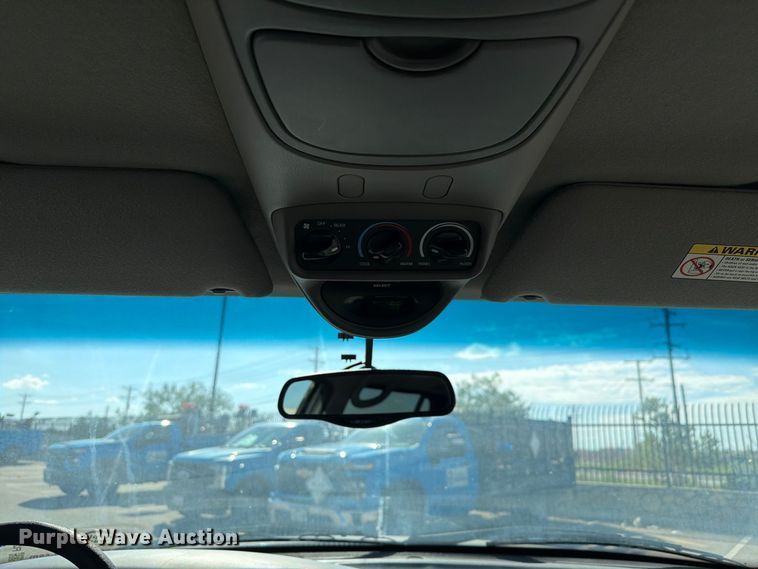 image for item FI2039 2001 Ford Expedition XLT SUV