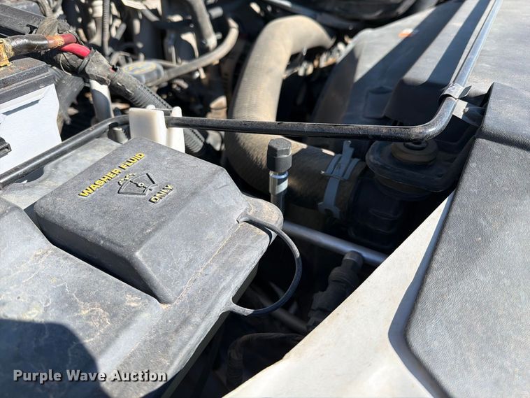 image for item FI2039 2001 Ford Expedition XLT SUV