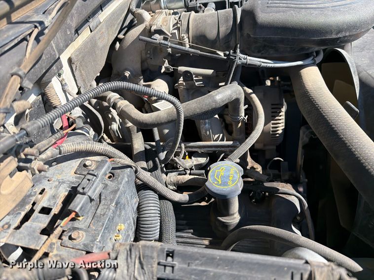 image for item FI2039 2001 Ford Expedition XLT SUV