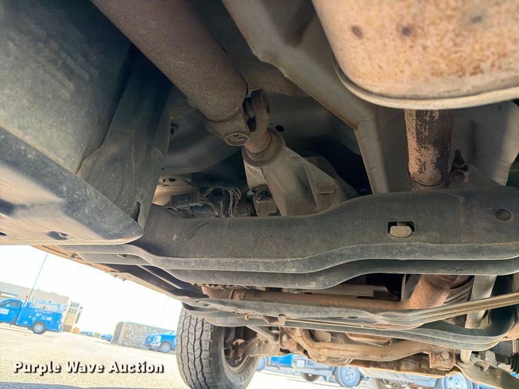 image for item FI2039 2001 Ford Expedition XLT SUV
