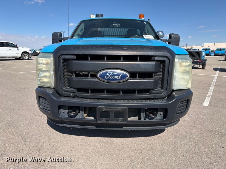 image for item FI2040 2011 Ford F350 Super Duty utility bed pickup truck