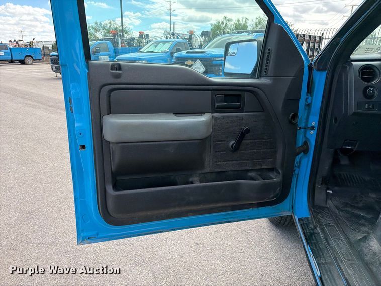image for item FI2042 2013 Ford F150 pickup truck