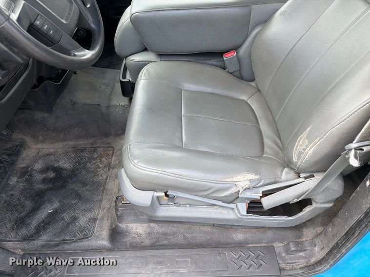 image for item FI2042 2013 Ford F150 pickup truck