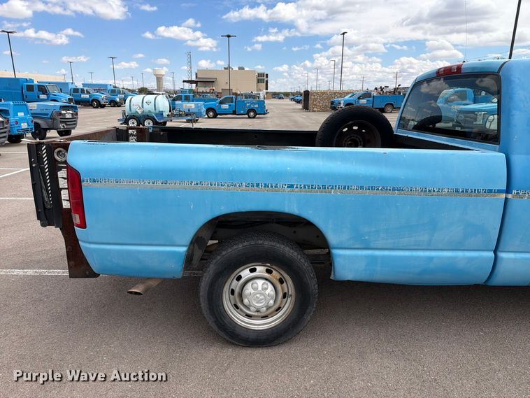 image for item FI2043 2005 Dodge Ram 2500 pickup truck