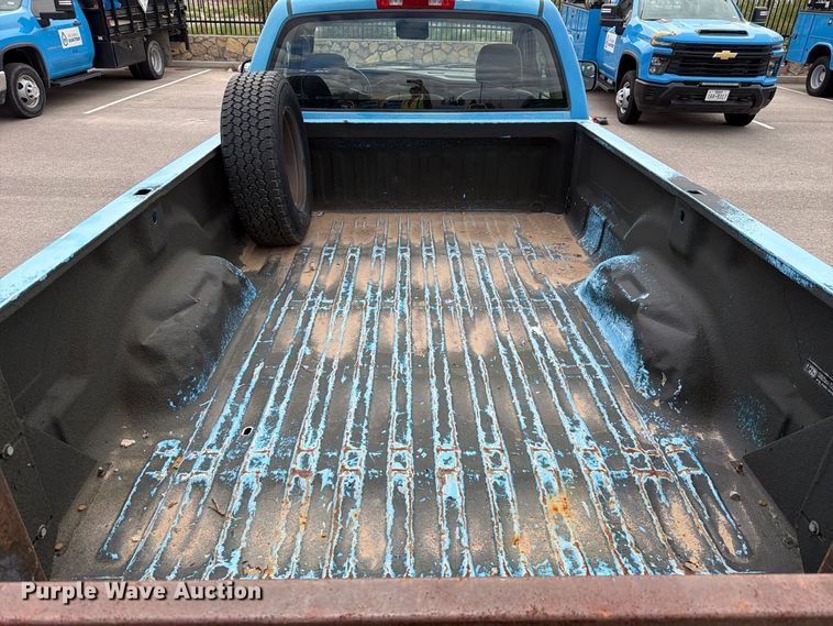 image for item FI2043 2005 Dodge Ram 2500 pickup truck