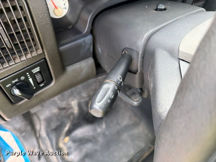 image for item FI2043 2005 Dodge Ram 2500 pickup truck