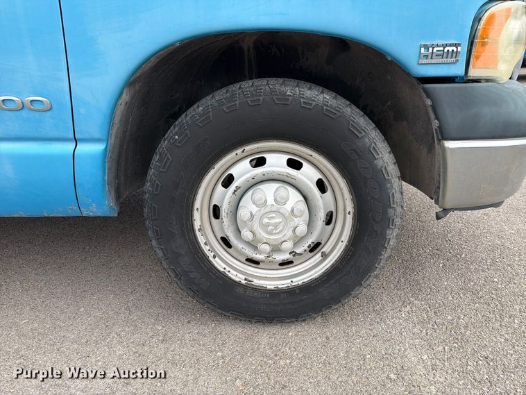 image for item FI2043 2005 Dodge Ram 2500 pickup truck