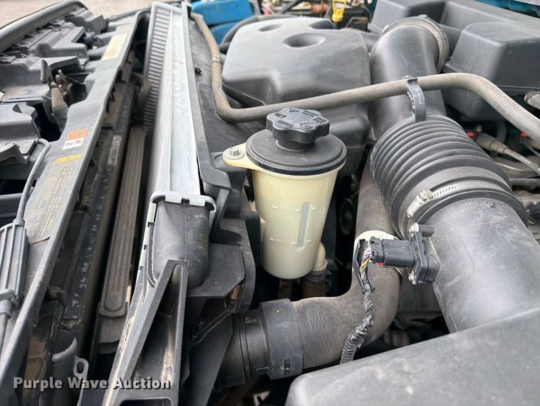 image for item FI2044 2011 Ford F350 Super Duty utility bed pickup truck