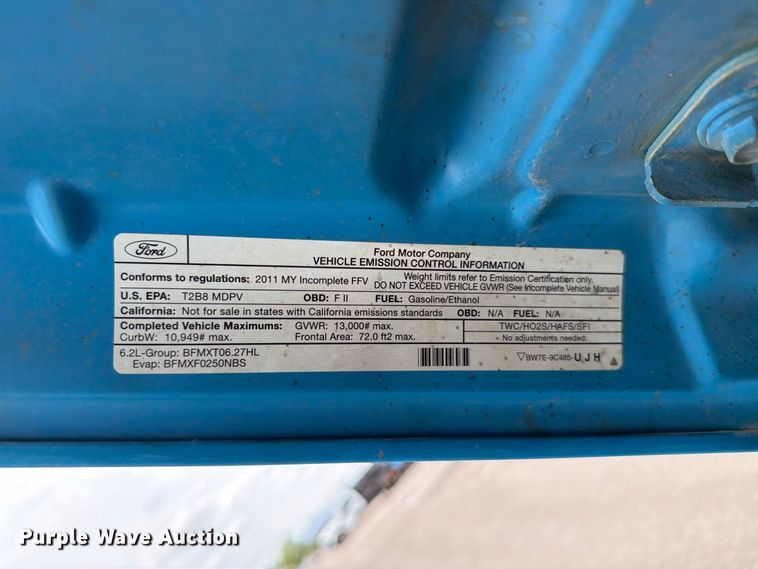 image for item FI2044 2011 Ford F350 Super Duty utility bed pickup truck