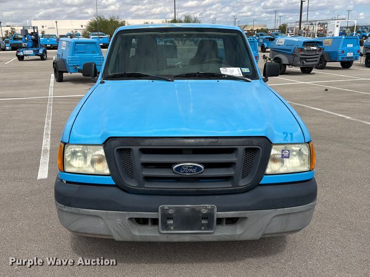 image for item FI2045 2004 Ford Ranger pickup truck