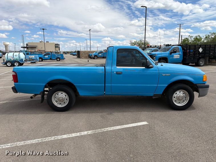 image for item FI2045 2004 Ford Ranger pickup truck