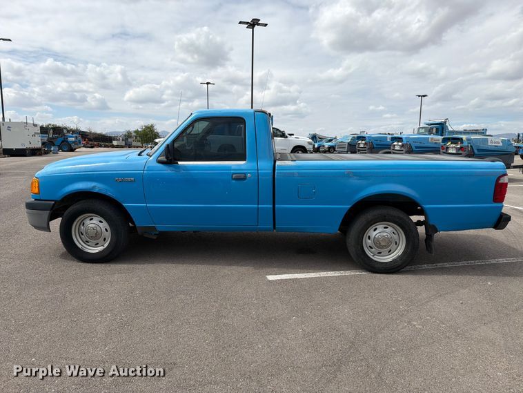 image for item FI2045 2004 Ford Ranger pickup truck