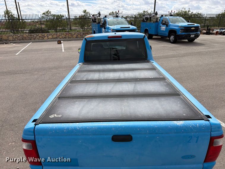 image for item FI2045 2004 Ford Ranger pickup truck