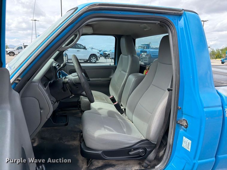 image for item FI2045 2004 Ford Ranger pickup truck
