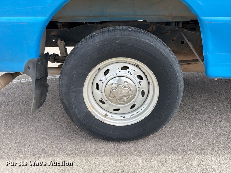 image for item FI2045 2004 Ford Ranger pickup truck
