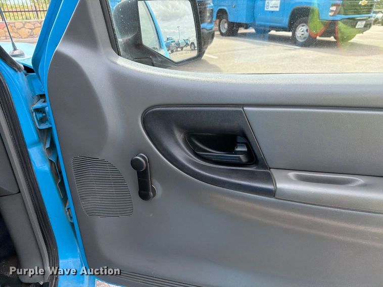 image for item FI2046 2007 Ford Ranger pickup truck