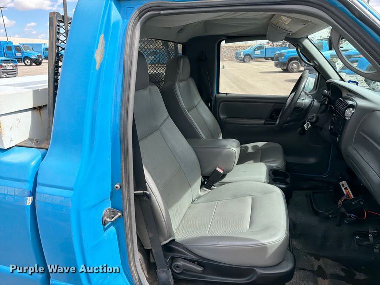 image for item FI2046 2007 Ford Ranger pickup truck