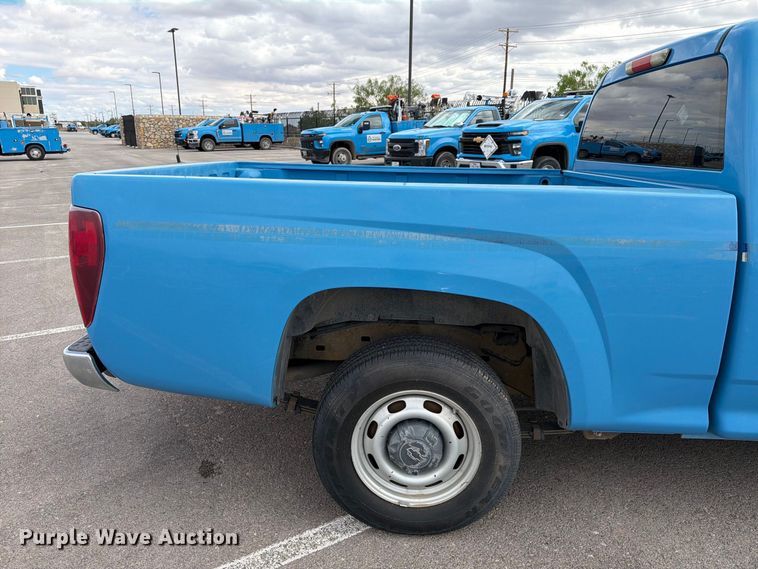 image for item FI2048 2007 Chevrolet Colorado pickup truck
