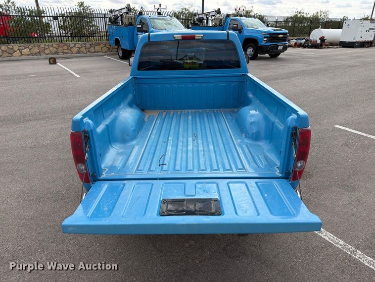 image for item FI2048 2007 Chevrolet Colorado pickup truck