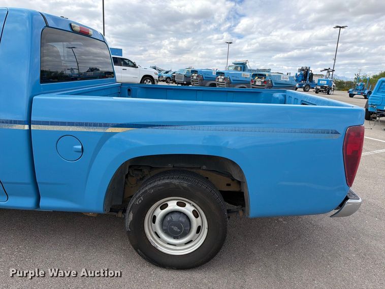 image for item FI2048 2007 Chevrolet Colorado pickup truck