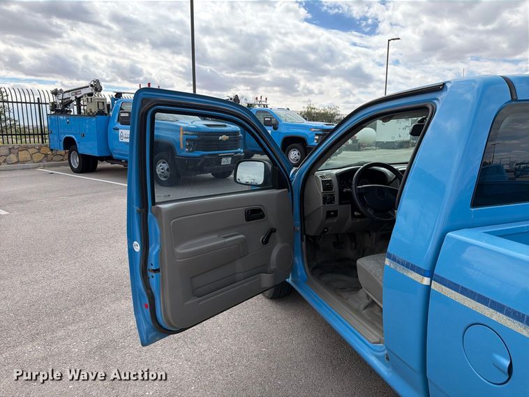 image for item FI2048 2007 Chevrolet Colorado pickup truck