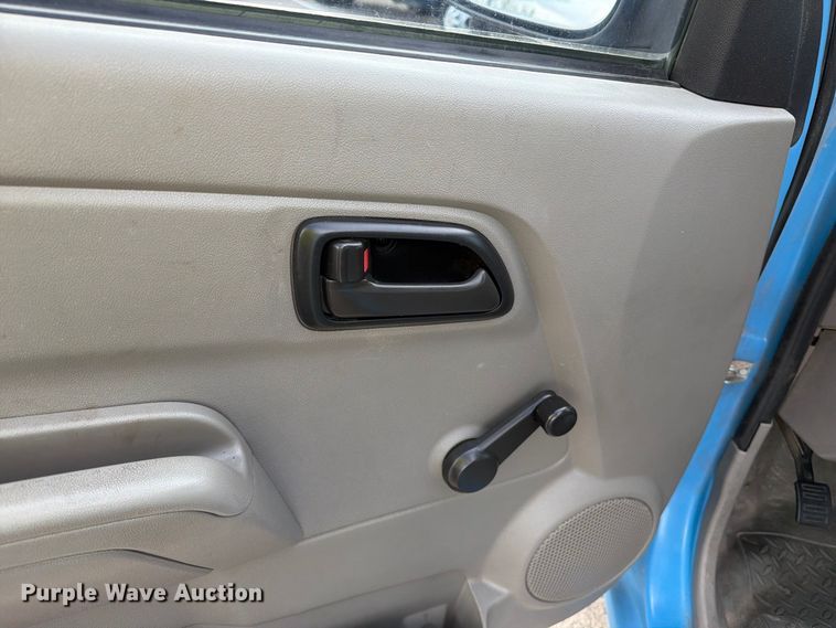 image for item FI2048 2007 Chevrolet Colorado pickup truck