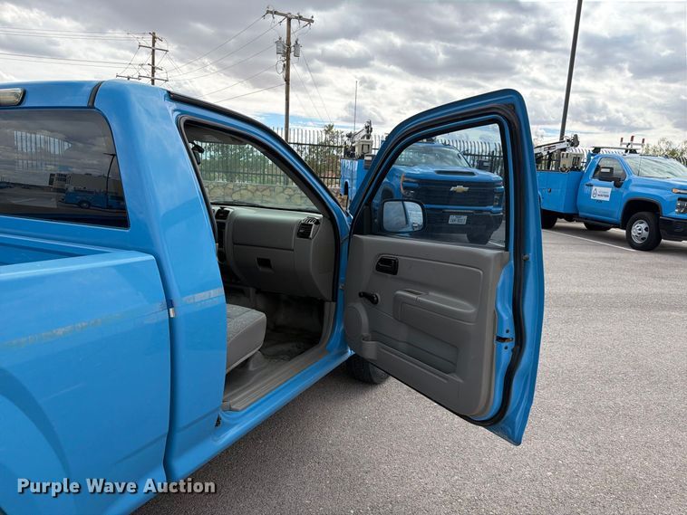 image for item FI2048 2007 Chevrolet Colorado pickup truck