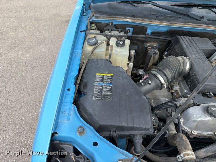 image for item FI2048 2007 Chevrolet Colorado pickup truck