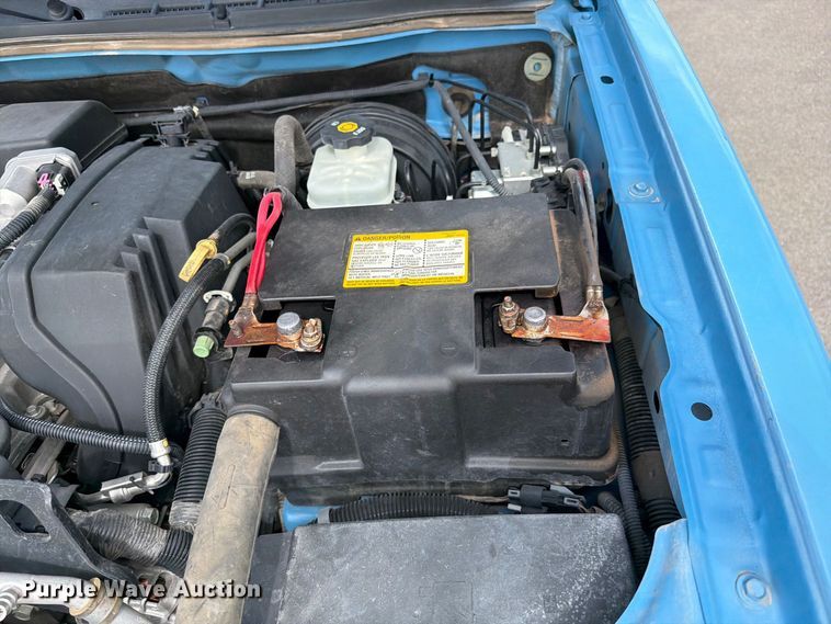 image for item FI2048 2007 Chevrolet Colorado pickup truck