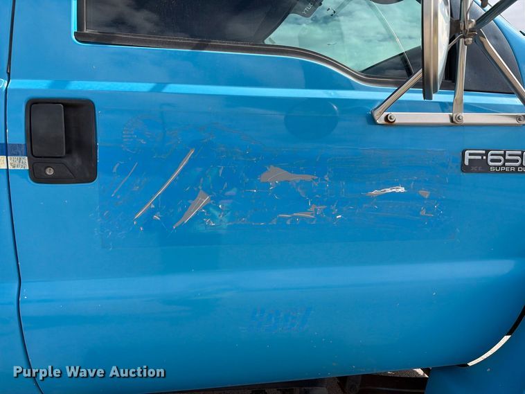 image for item FI2049 2008 Ford F-650 XL dump truck