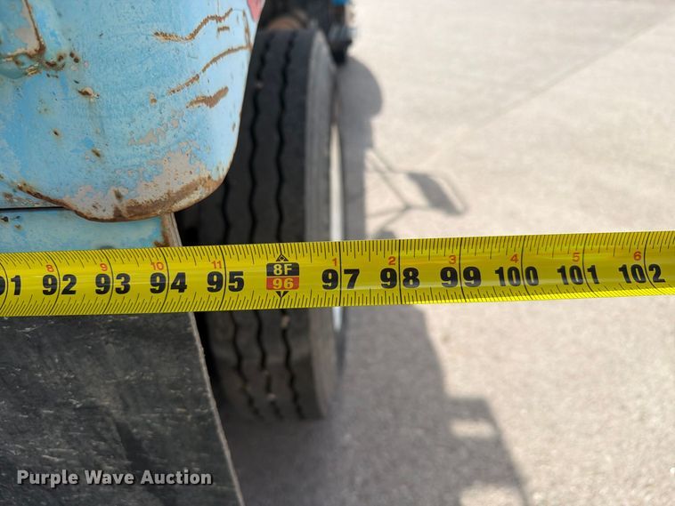 image for item FI2049 2008 Ford F-650 XL dump truck