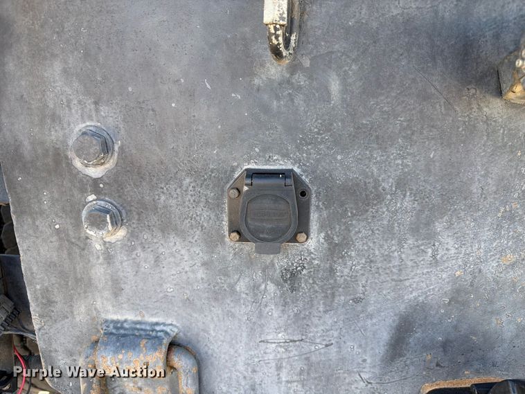 image for item FI2050 2013 International DuraStar 4300 dump truck