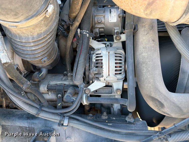 image for item FI2050 2013 International DuraStar 4300 dump truck