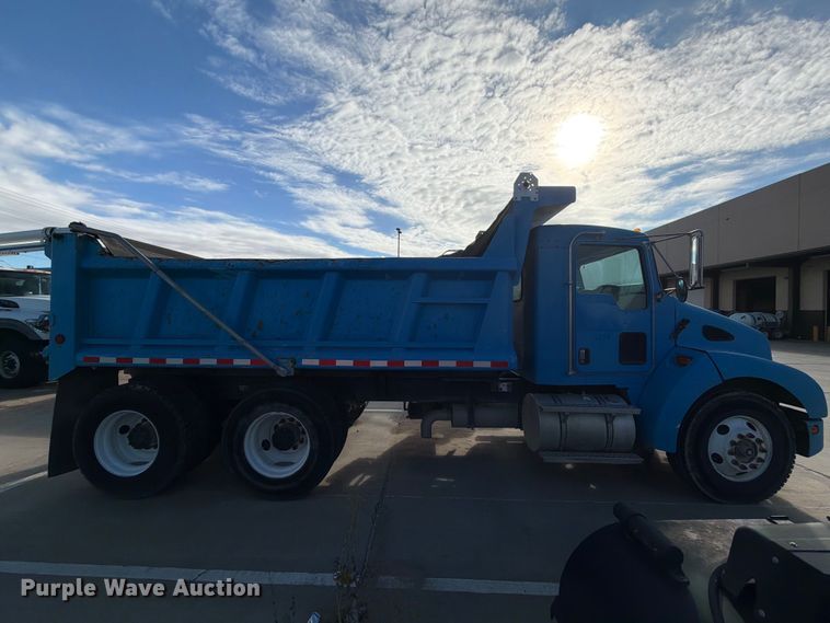image for item FI2051 2007 Kenworth T300 dump truck
