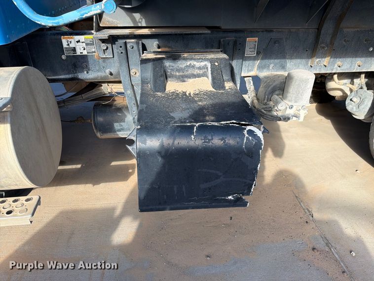 image for item FI2051 2007 Kenworth T300 dump truck